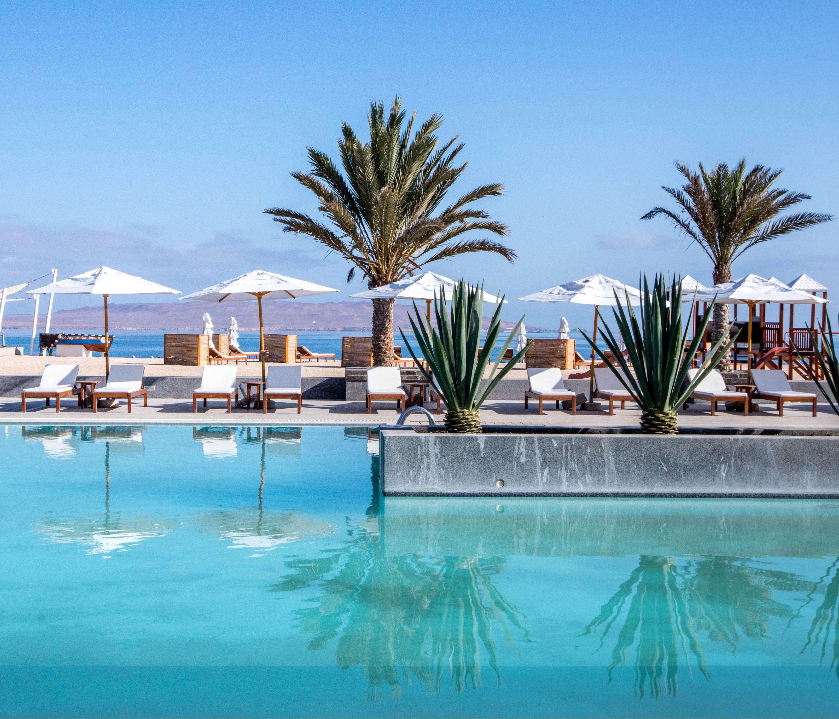 The Legend Paracas Resort, A Destination By Hyatt Hotel Exterior foto The pool at the hotel