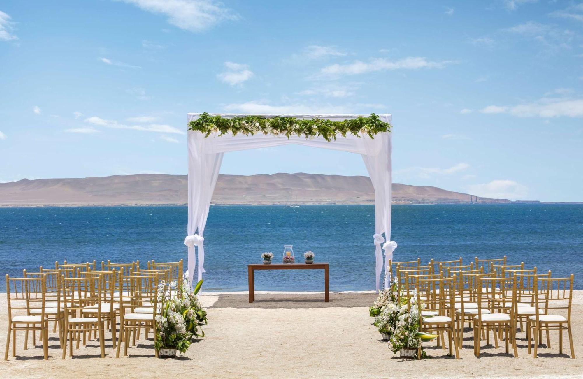 The Legend Paracas Resort, A Destination By Hyatt Hotel Exterior foto Wedding venue at the hotel
