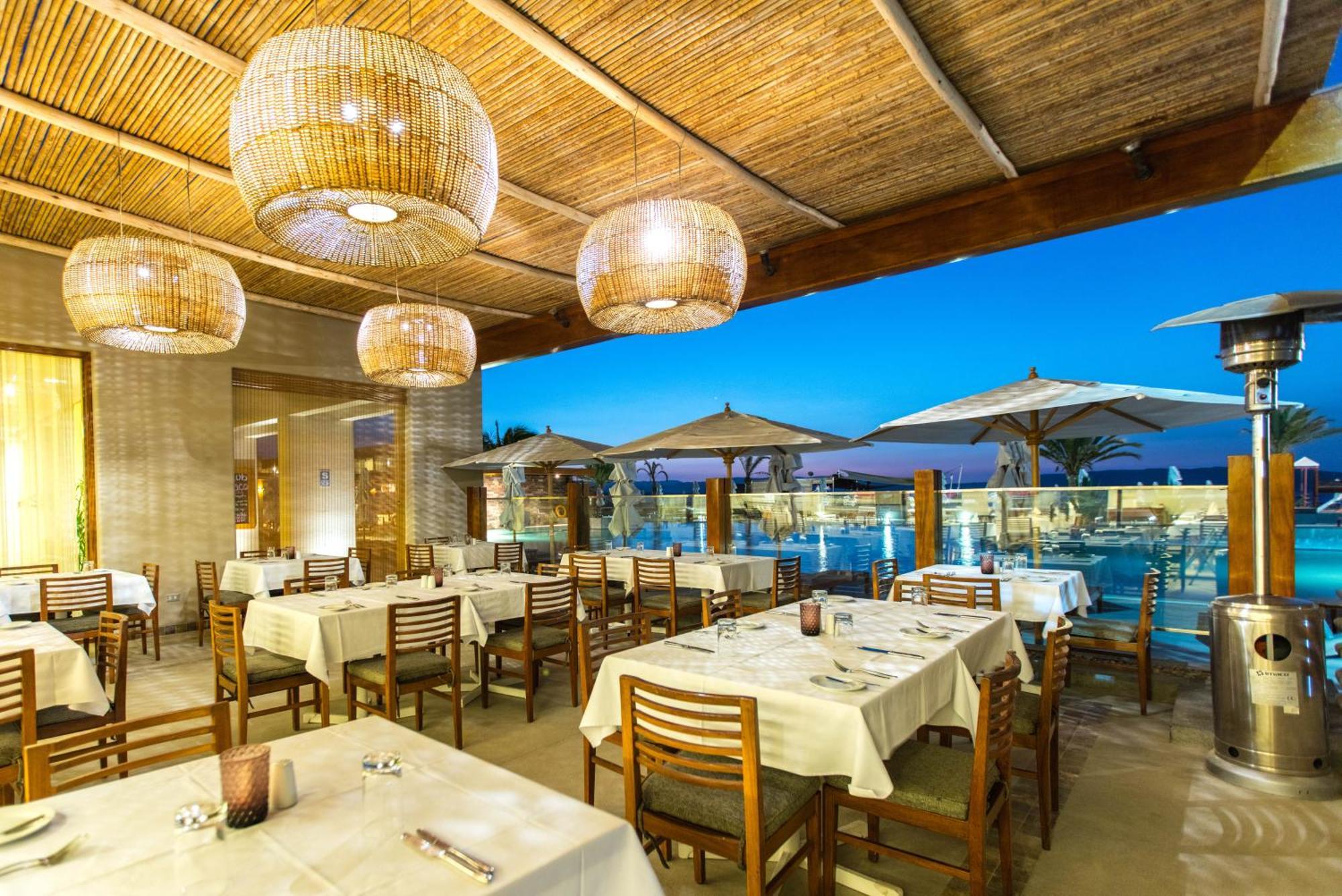 The Legend Paracas Resort, A Destination By Hyatt Hotel Exterior foto The restaurant